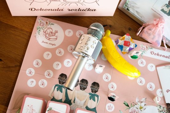 Dokonalá rozlučka – personalizovaná hra s fotkami nevěsty